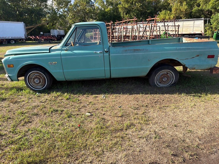 chevrolet-350-image-2