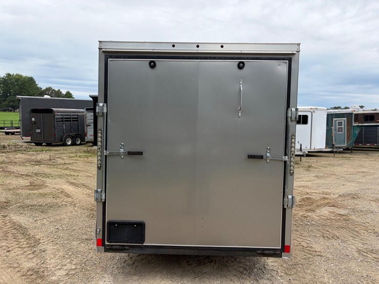 #720-•-2020-forest-river-single-axle-enclosed-trailer-(no-title)(helenville,-wi)-image-4