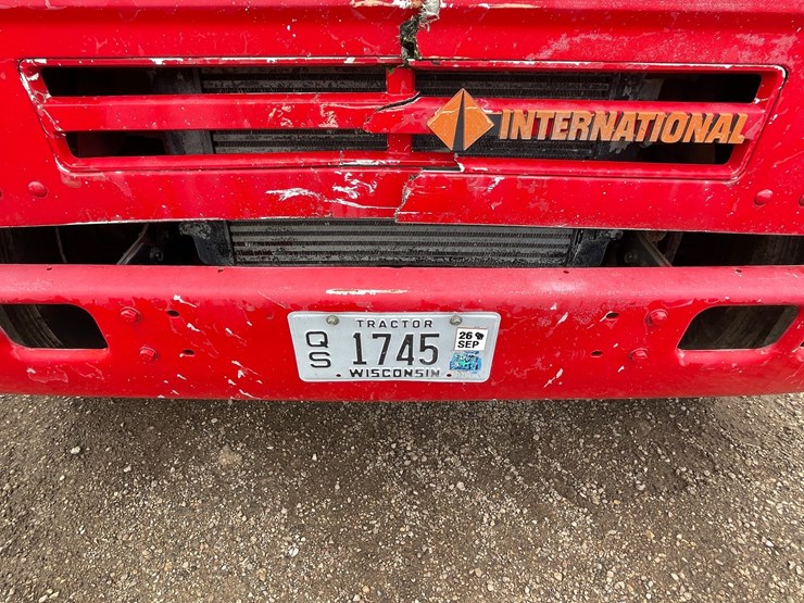 1991-international-7100-image-13