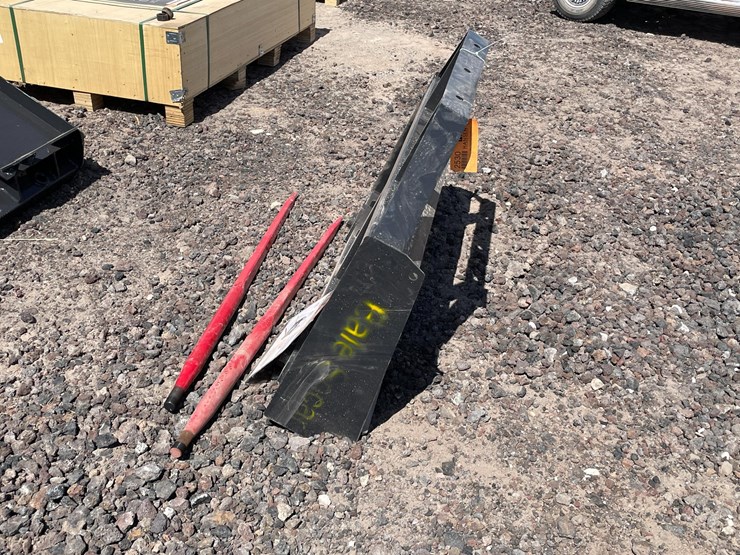 #2428-•-unused-2026-landhonor-skid-steer-bale-spear-image-6