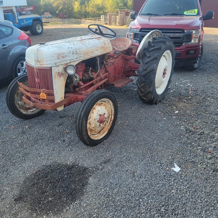 FORD 8N