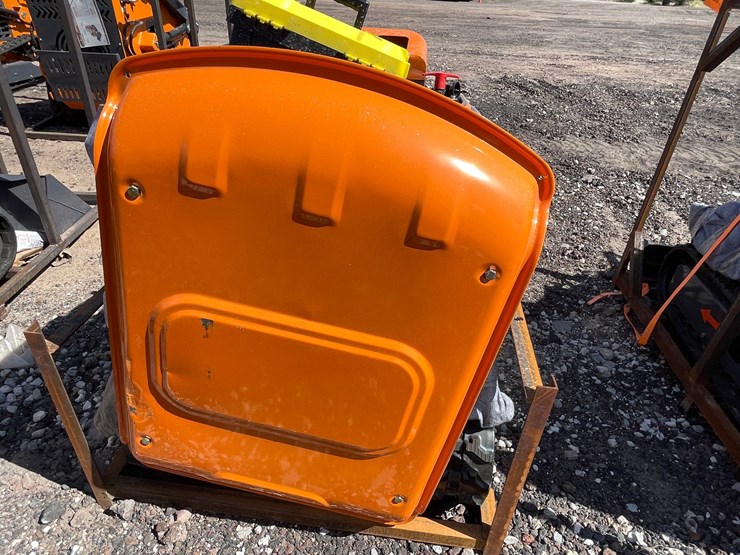 #2033-•-unused-2026-landhonor-mini-excavator-image-9