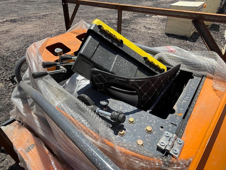 #2031-•-unused-2026-landhonor-mini-excavator-image-13