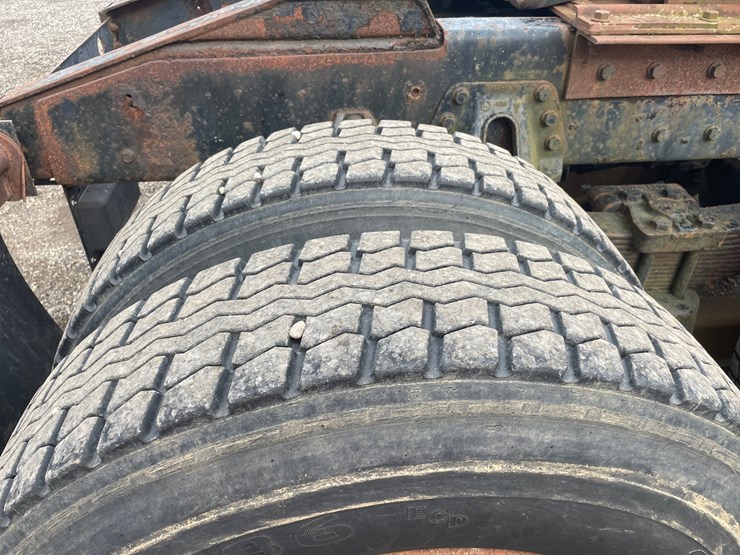 2001-international-2001-image-16