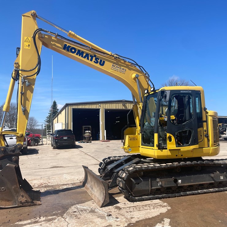 2019 KOMATSU PC138US