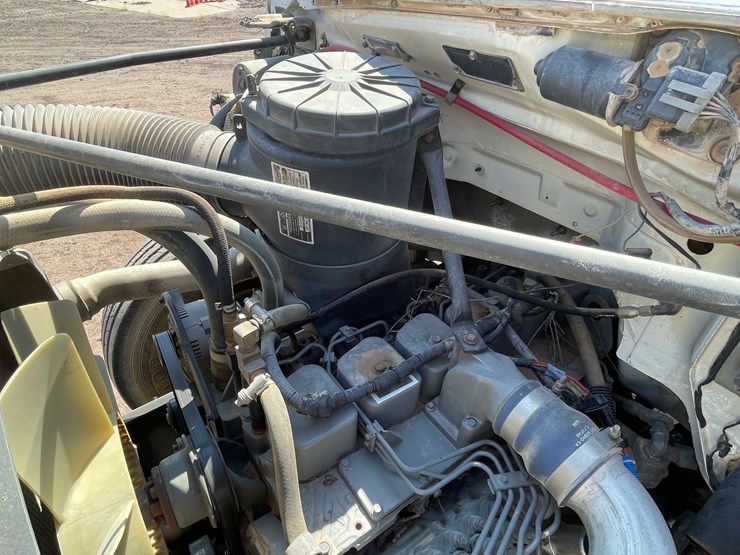1997-ford-f800-image-57