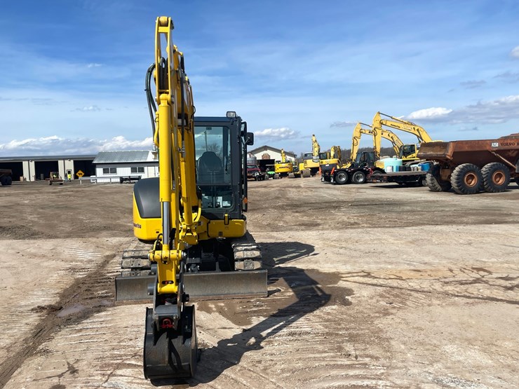 #105-•-2024-komatsu-55mr-5-excavator-(kaukauna,-wi)-image-1
