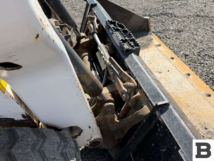 2021-bobcat-t66-image-42