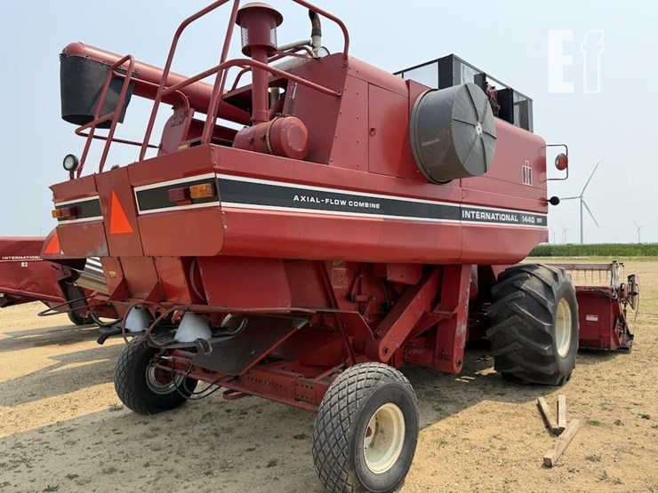case-ih-1440-image-10