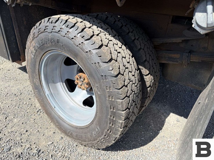 2008-chevrolet-silverado-3500-image-23