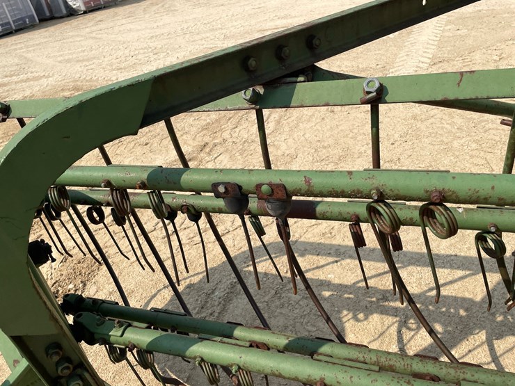 john-deere-350-image-23