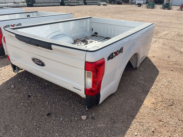 2023-ford-truck-bed-image-4