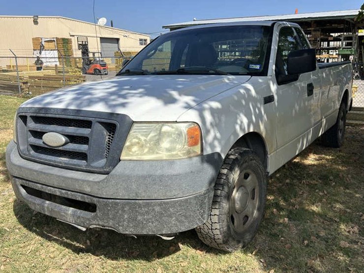 2008-ford-f150-xl-image-1