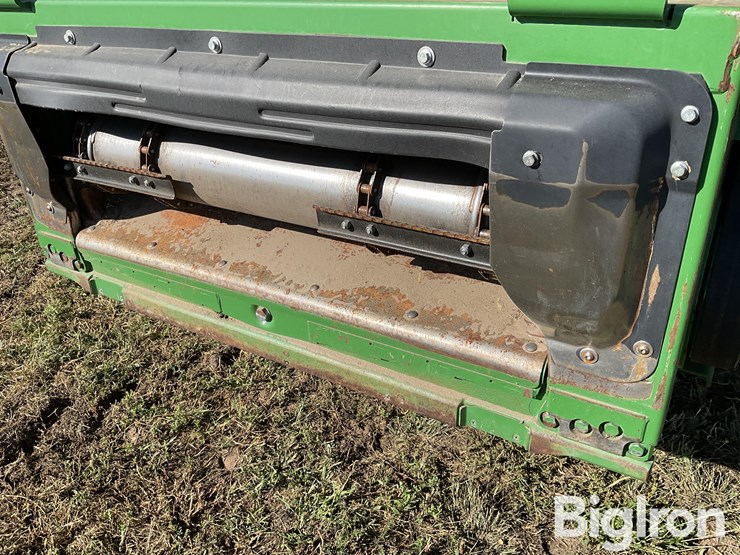 2019-john-deere-s790-image-11