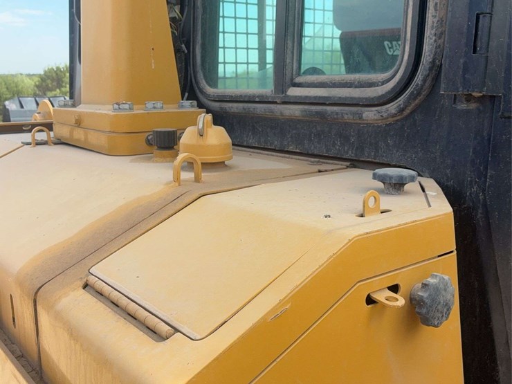 2018-caterpillar-d6t-xl-image-48