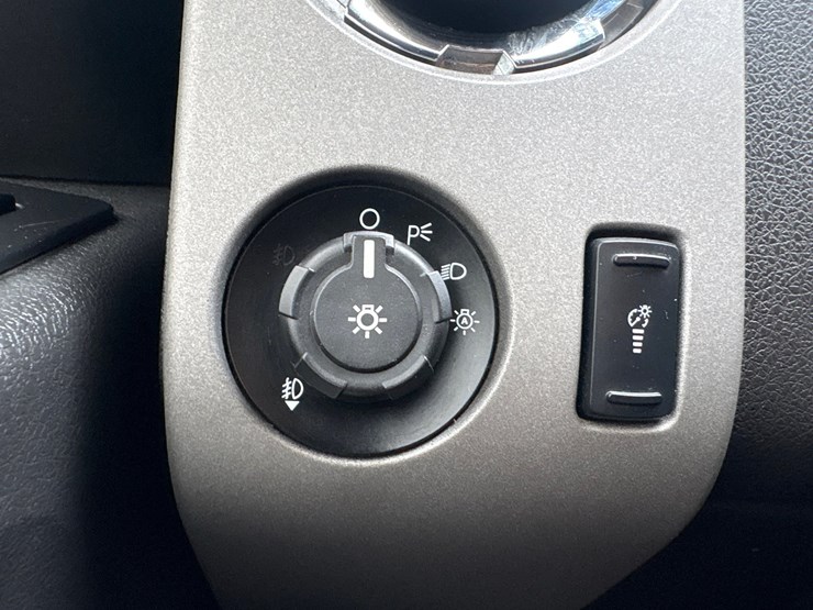 2016-ford-f350-image-52
