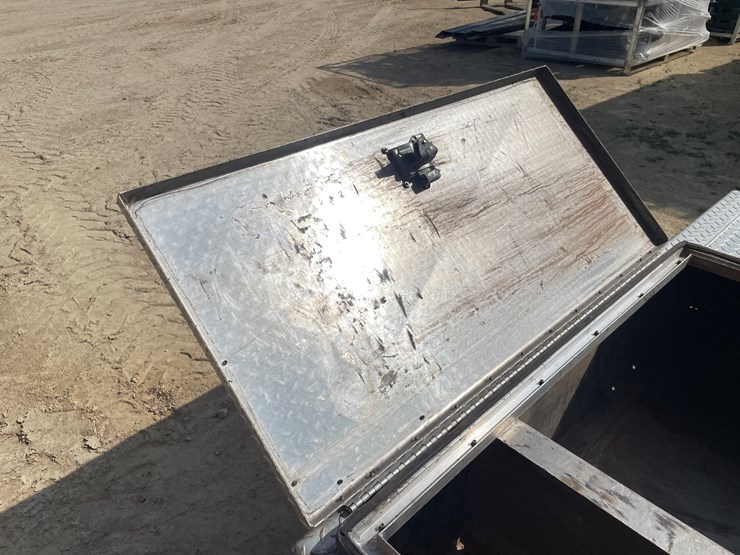 #3845-•-semi-aluminum-headache-rack-image-22