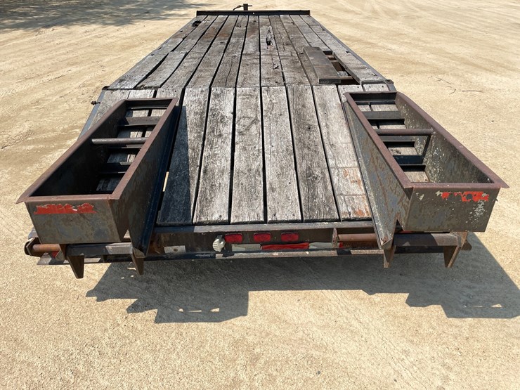 #1236-•-2005-home-made-19'-deckover-trailer-(has-wi-title)-image-6