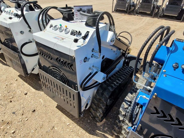 2026-zjz-380-mini-skid-steer-loader-skid-steer-image-4