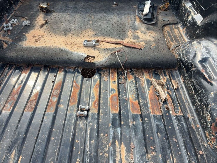 2003-2006-ram-truck-bed-image-16