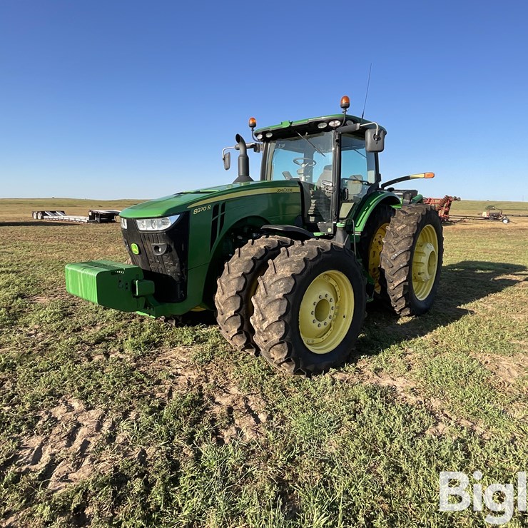 2016 JOHN DEERE 8370R