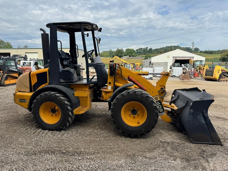 jcb-409-image-7