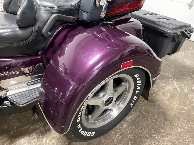 #301-•-1995-honda-goldwing-trike-(has-wi-title)-image-21