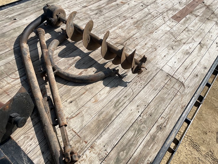 #3844-•-3-point-auger-attachment-image-4