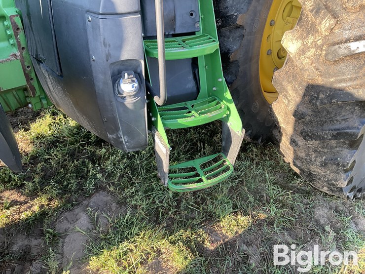 2014-john-deere-8345r-image-14