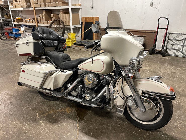 #1251-•-1986-harley-davidson-electric-glide-classic-motorcycle-(has-wi-title)-image-74