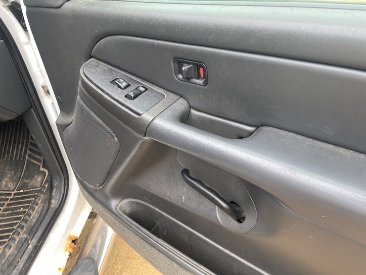 2005-chevrolet-silverado-2500-image-55