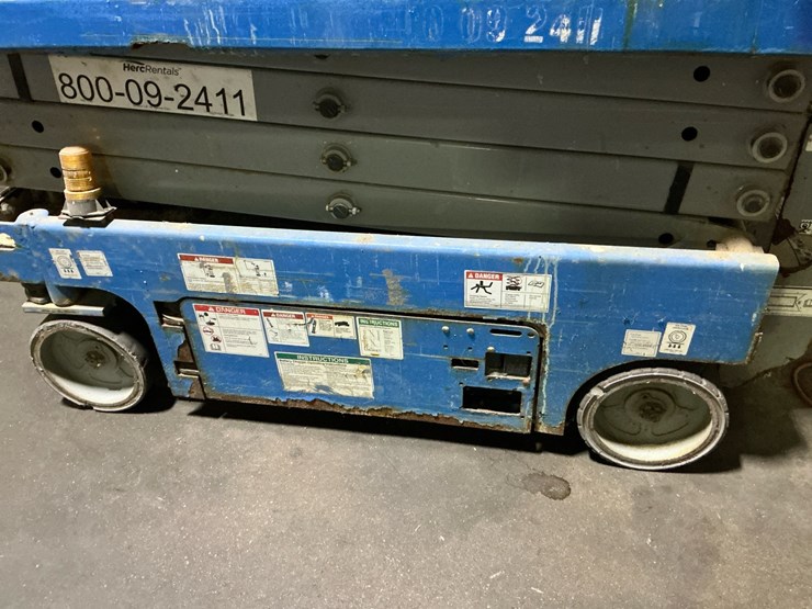 genie-gs1930-image-5