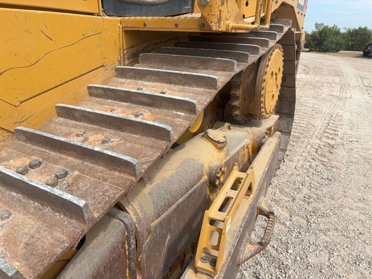 2018-caterpillar-d6t-xl-image-14