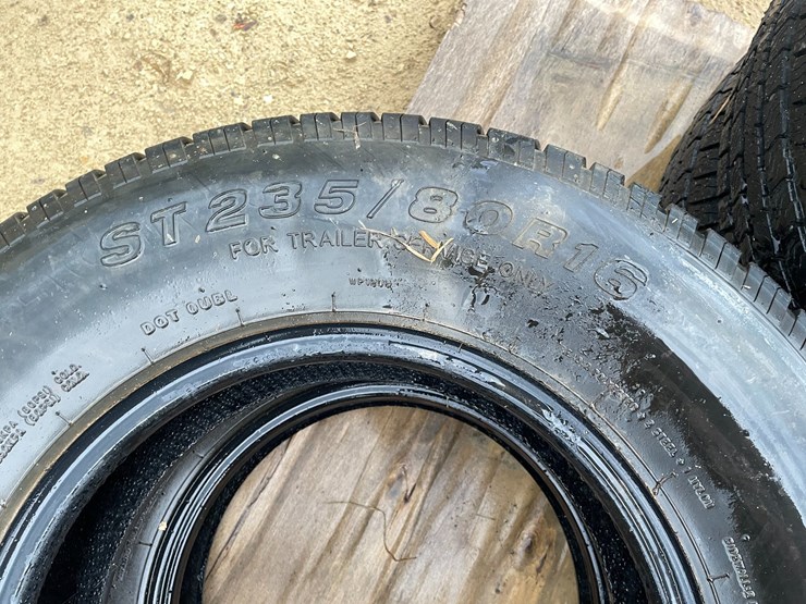 #3880-•-(4)-st235/80r16-trailer-tires-image-13