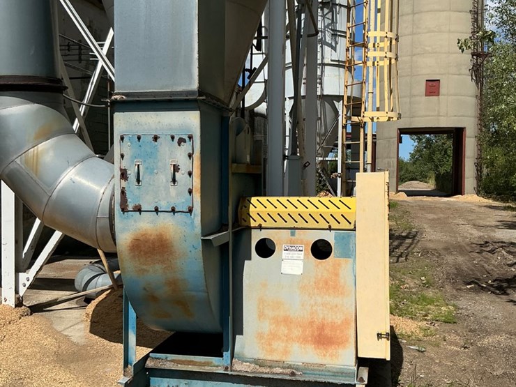 #347-•-1-of-2-dust-collection-system-image-8