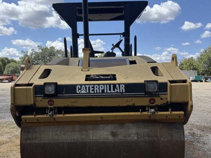 caterpillar-cb-534d-image-4