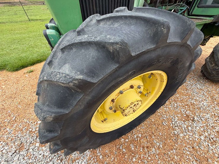 john-deere-4040s-image-9