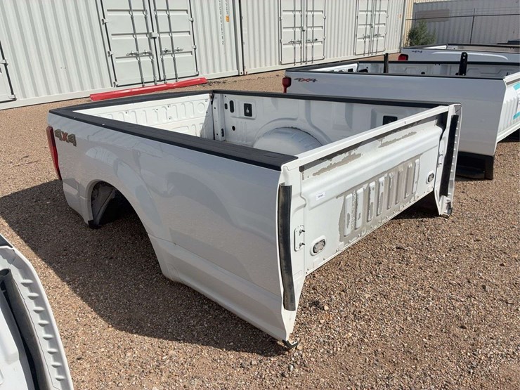 2023-ford-truck-bed-image-3
