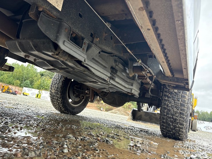 2016-ford-f350-image-29