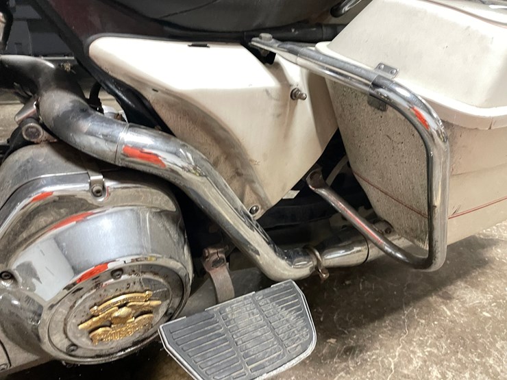 #1251-•-1986-harley-davidson-electric-glide-classic-motorcycle-(has-wi-title)-image-44