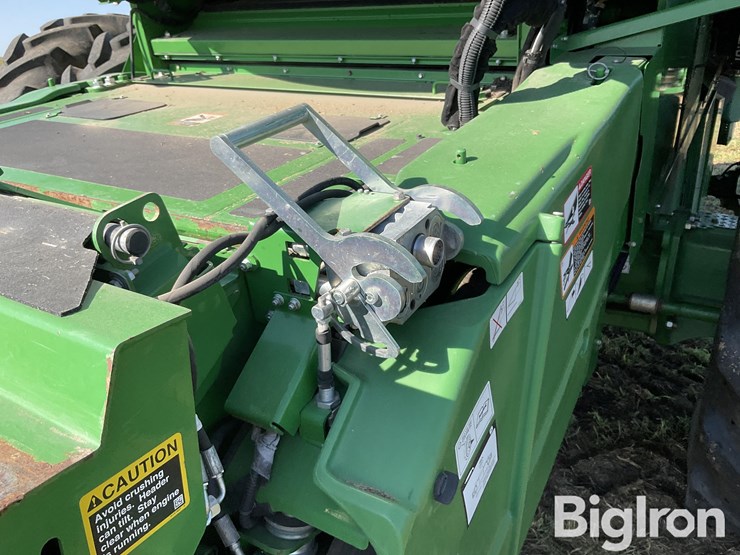 2019-john-deere-s790-image-12