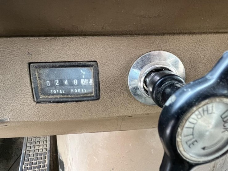 1991-ford-lt9000-image-35
