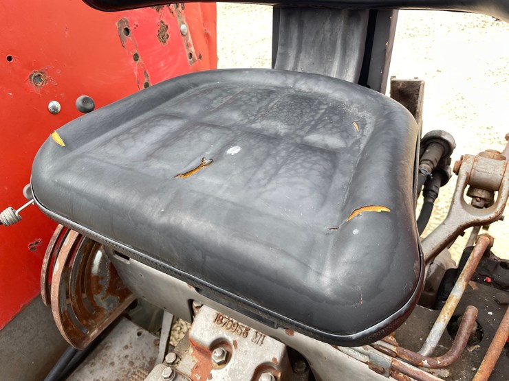 massey-ferguson-265-image-33