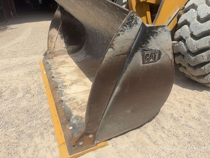 caterpillar-966k-image-10