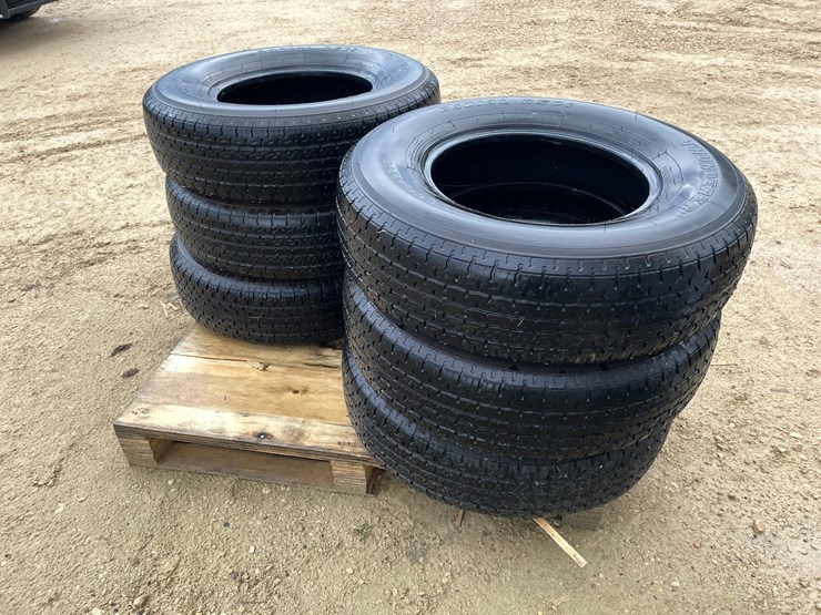 #3879-•-(6)-st-235/80r16-trailer-tires-image-3