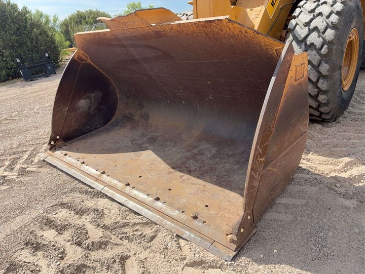 2012-caterpillar-950k-image-7