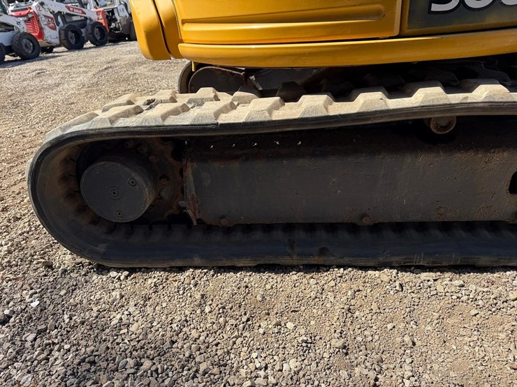 2021-deere-50g-image-12
