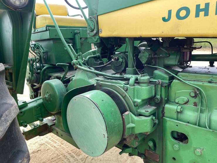 john-deere-730-image-24