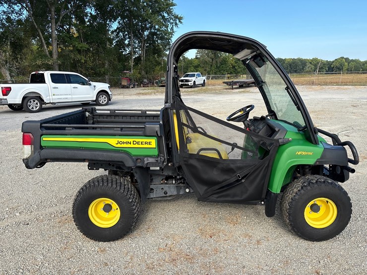 #1079-•-john-deere-815e-utility-vehicle-image-5