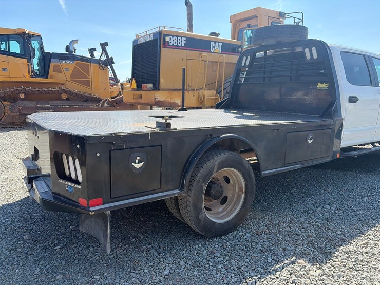 2019-ford-f550-image-13